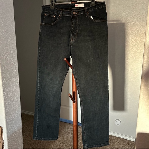 Men’s Wrangler Dark Denim Straight Fit Jeans Size 33x30 |C44 - Picture 9 of 12